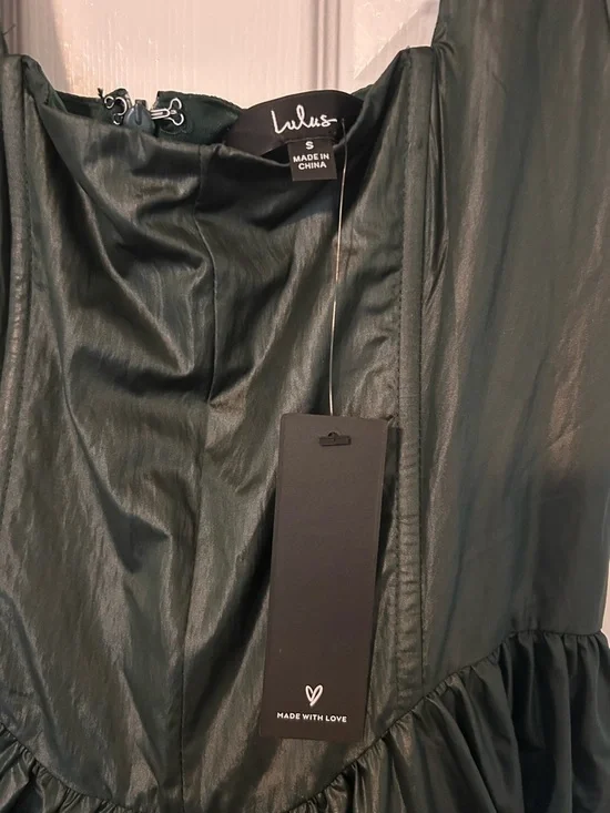 Lulu’s NWT Surely Chic Emerald Puff Sleeve Corset Midi Dress with Pockets - Picture 3 of 5